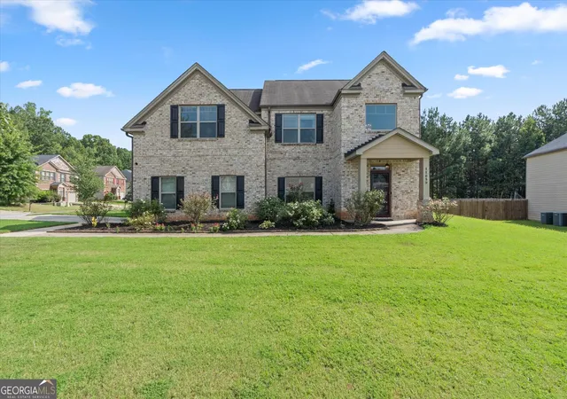 Photo 1 of Single family home for sale at 11059 Milano Ln Sw, Hampton, GA 30228 | MLS# 10829764 | Listing updated on 2026-10-16