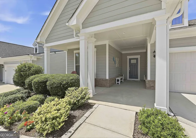 Photo 4 of Sale Pending at 213 Florence Rd, Peachtree City, GA 30269 | MLS# 10807561 | Listing updated on 2026-09-18