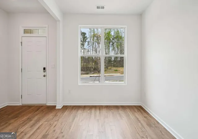 Photo 4 of Sale Pending at 2666 Alderbrook Ct, Atlanta, GA 30349 | MLS# 10738823 | Listing updated on 2026-10-02