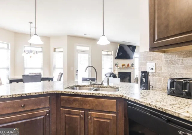 36th image of 9814 Braxley Wy, Jonesboro, GA 30238 | MLS# 10800133