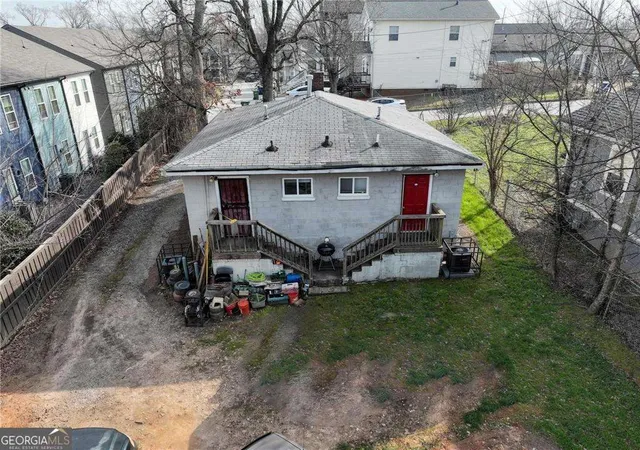 Listing Photo 5 - Condo for sale in building located at 797 Beryl St SW, Atlanta, GA 30310