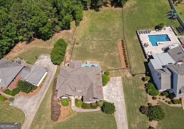 2nd image of 302 Shady Valley Dr, Carrollton, GA 30116 | MLS# 10764388