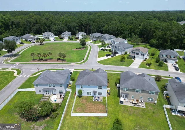 4th image of 431 Sunbury Dr, Richmond Hill, GA 31324 | MLS# 10814872