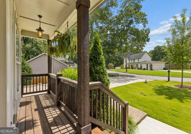 Photo 3 of Single family home for sale at 859 East Ave, Scottdale, GA 30079 | MLS# 10822076 | Listing updated on 2026-08-27
