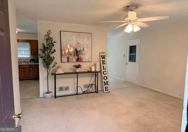2nd image of 1064 Meadowbrook Ln Nw, Conyers, GA 30012 | MLS# 10780611