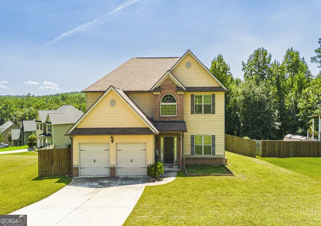 Photo 3 of Single family home for sale at 2784 Oakmont Wy, Monroe, GA 30656 | MLS# 10827153 | Listing updated on 2026-09-14