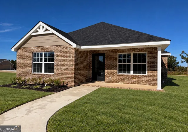 Photo 1 of Single family home for sale at 123 Parker Pl, Lyons, GA 30436 | MLS# 10811991 | Listing updated on 2026-10-28