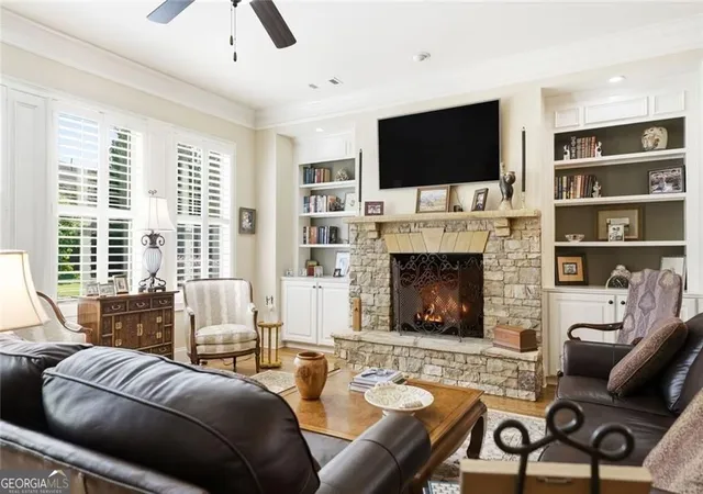 2nd image of 318 Lakeside Tr, Canton, GA 30115 | MLS# 10821174