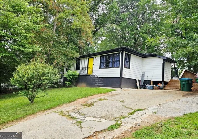 1st image of 2096 Venesa Circle Circle, Austell, GA 30168 | MLS# 10821752