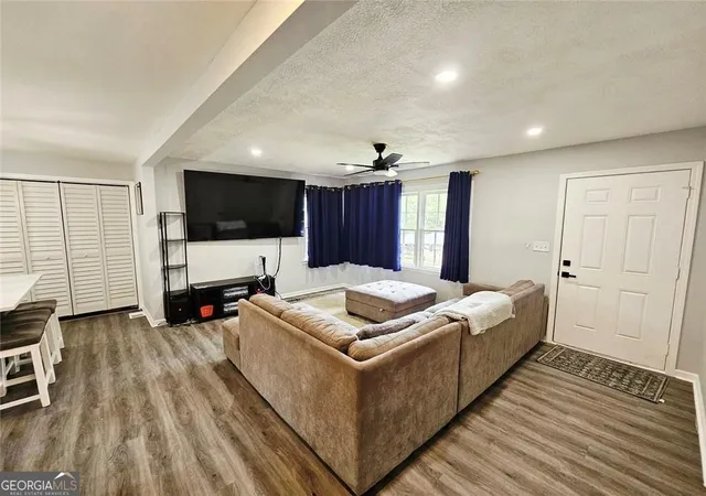 Photo 4 of Single family home for sale at 2096 Venesa Circle Circle, Austell, GA 30168 | MLS# 10821752 | Listing updated on 2026-09-08