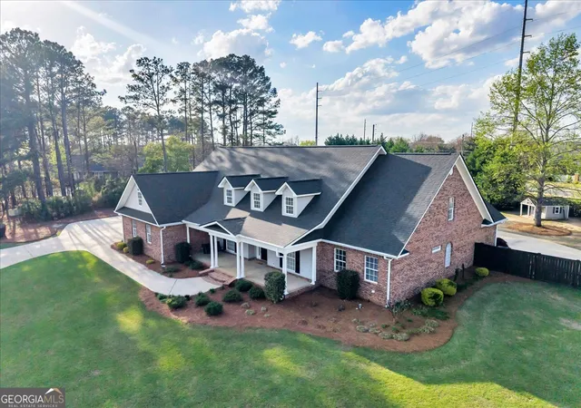 4th image of 32 Willow Lake Dr, Warner Robins, GA 31093 | MLS# 10722740