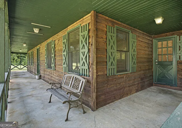 Photo 3 of Single family home for sale at 260 Brookwood Wy Se, Conyers, GA 30094 | MLS# 10813039 | Listing updated on 2026-09-20