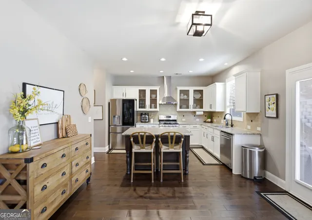 Photo 3 of Single family home for sale at 1149 Parkmist Dr, Buford, GA 30518 | MLS# 10834943 | Listing updated on 2026-09-12