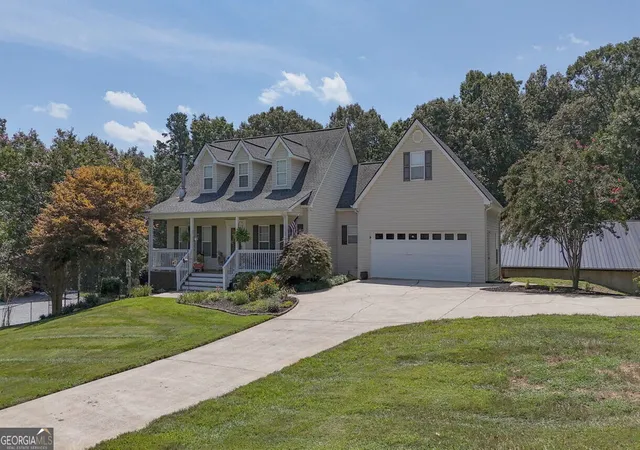 Photo 1 of Single family home for sale at 910 Wheeler Rd, Demorest, GA 30535 | MLS# 10835379 | Listing updated on 2026-09-11