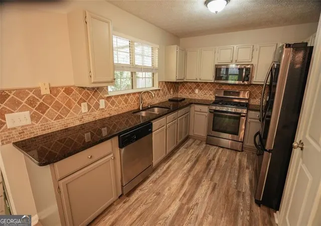 Photo 4 of Sale Pending at 4287 Cabretta, Smyrna, GA 30080 | MLS# 10591050 | Listing updated on 2025-11-06