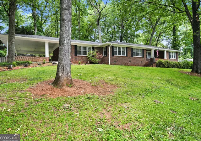 2nd image of 3240 N Druid Hills Rd, Decatur, GA 30033 | MLS# 10769132