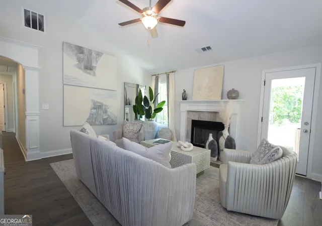Photo 3 of Single family home for sale at 40 Eryn Ter, Covington, GA 30014 | MLS# 10800640 | Listing updated on 2026-09-28