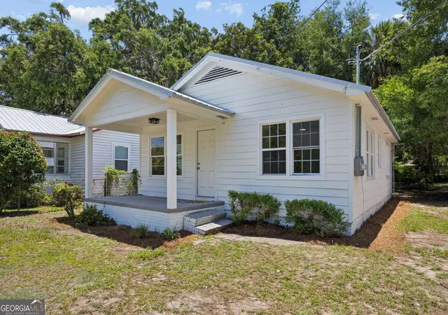 2nd image of 804 P St, Brunswick, GA 31520 | MLS# 10815892