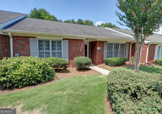 2nd image of 6408 Deerings Ln, Peachtree Corners, GA 30092 | MLS# 10798162