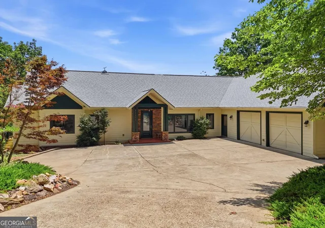 3rd image of 714 Clearview Dr, Talking Rock, GA 30175 | MLS# 10799126
