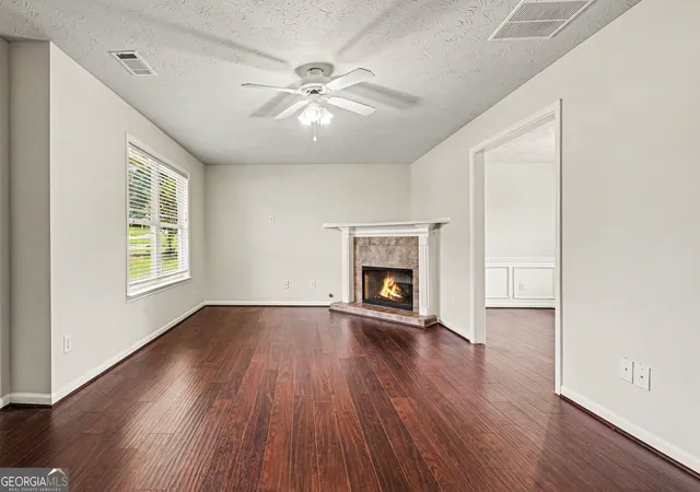 Photo 4 of Single family home for sale at 113 Lighthouse Wy, Winder, GA 30680 | MLS# 10784954 | Listing updated on 2026-10-18