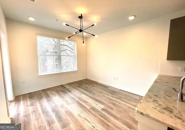 Photo 4 of Condo for sale at 525 Parkway Dr Ne #313, Atlanta, GA 30308 | MLS# 10827540 | Listing updated on 2026-09-08
