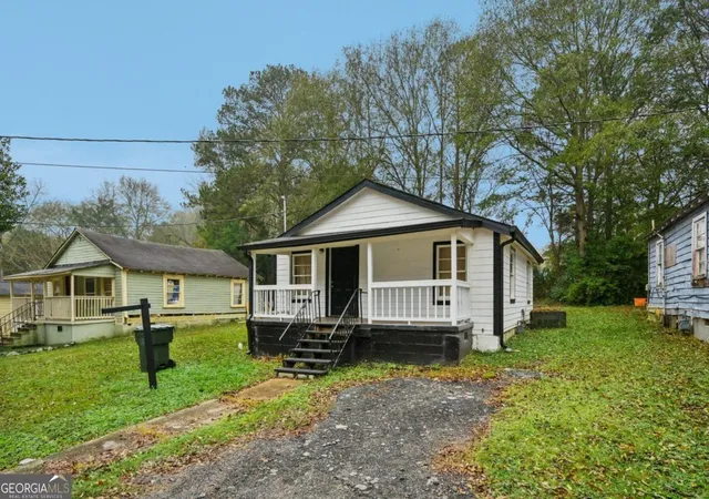 3rd image of 5160 Avery St Sw, Covington, GA 30014 | MLS# 10810937