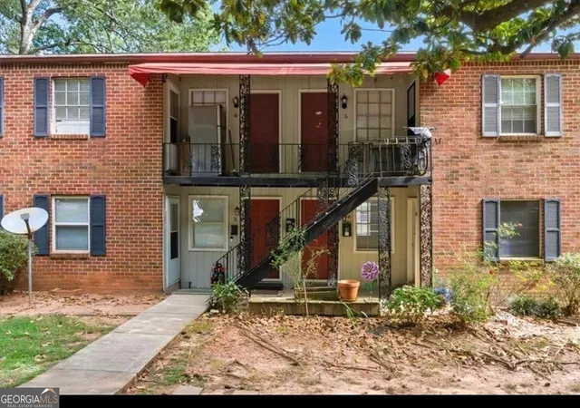 1st image of 2427 Lawrenceville Hwy #4, Decatur, GA 30033 | MLS# 10784267