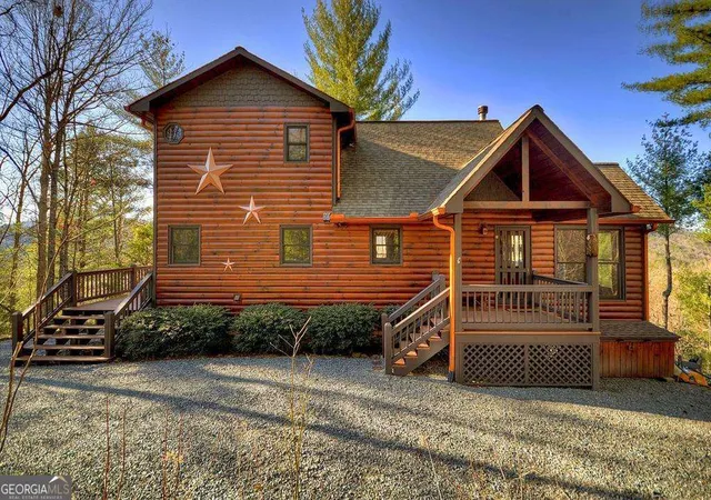 Photo 2 of Sale Pending at 98 Toccoa Overlook Dr, Blue Ridge, GA 30513 | MLS# 10765286 | Listing updated on 2026-09-10