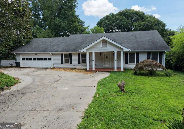 Photo 1 of Sale Pending at 1931 Brockett Rd, Tucker, GA 30084 | MLS# 10797053 | Listing updated on 2026-09-15