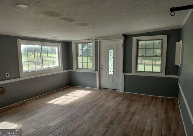 5th image of 107 Brookview Dr, Griffin, GA 30223 | MLS# 10777076