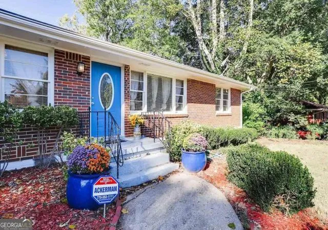 Photo 1 of Single family home for sale at 2973 Gresham Rd Se, Atlanta, GA 30316 | MLS# 10727157 | Listing updated on 2026-04-21