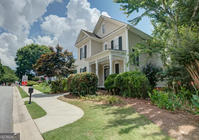Homes for sale in Fayetteville, GA | 105 Apple Blossom Ln, Fayetteville, GA 30215 | MLS# 10800293