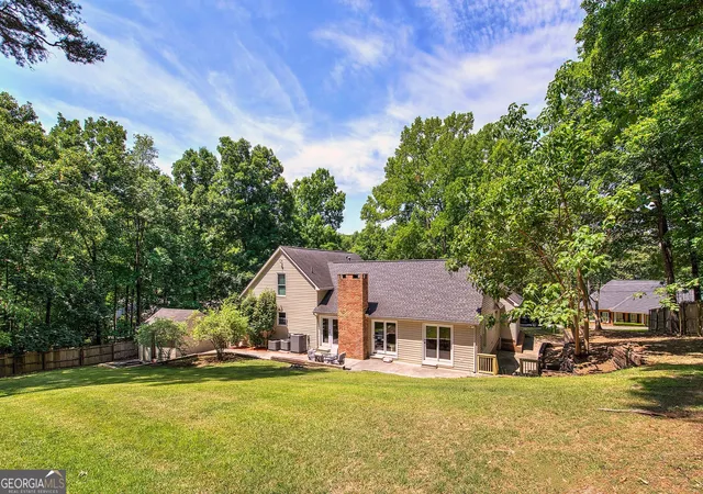 4th image of 224 Shadowood Dr Se, Calhoun, GA 30701 | MLS# 10831645