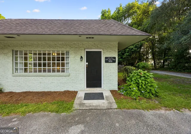 1st image of 106 W Dillingham St, Saint Marys, GA 31558 | MLS# 10815120