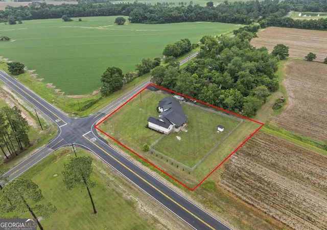 4th image of 423 Cromer Rd, Tifton, GA 31793 | MLS# 10795550
