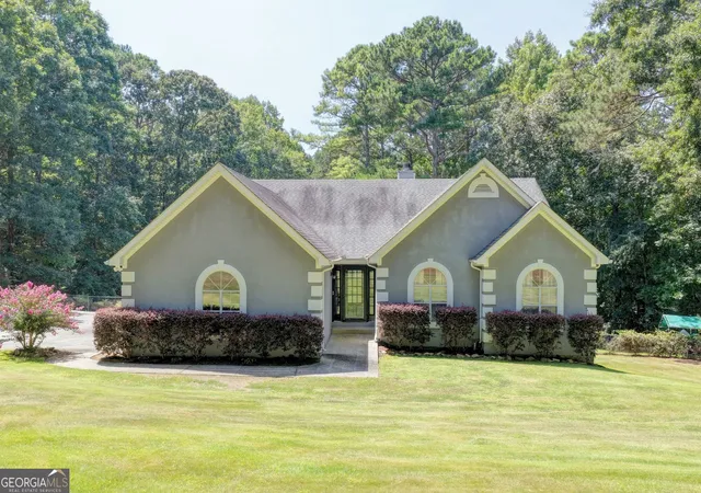 Photo 3 of Single family home for sale at 2011 Luke Edwards Rd, Dacula, GA 30019 | MLS# 10830241 | Listing updated on 2026-09-12