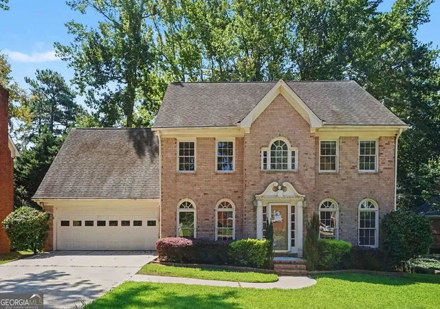 Photo 1 of Single family home for sale at 6317 Southland Forest Dr, Stone Mountain, GA 30087 | MLS# 10833938 | Listing updated on 2026-09-18