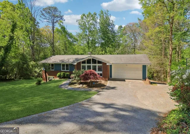 Photo 1 of Single family home for sale at 2414 Melinda Dr Ne, Atlanta, GA 30345 | MLS# 10736049 | Listing updated on 2026-08-06
