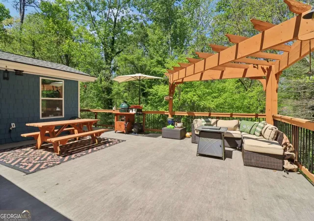 Photo 2 of Single family home for sale at 2414 Melinda Dr Ne, Atlanta, GA 30345 | MLS# 10736049 | Listing updated on 2026-08-06