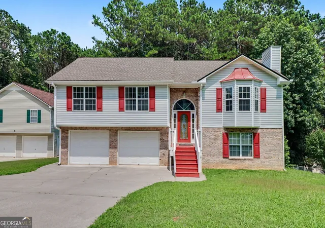 1st image of 18 Broadlands Dr, White, GA 30184 | MLS# 10814493