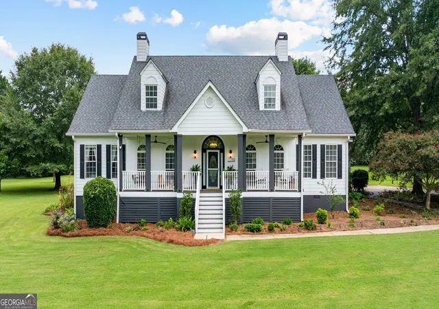 1st image of 10 Highland Park Dr, Sharpsburg, GA 30277 | MLS# 10819943