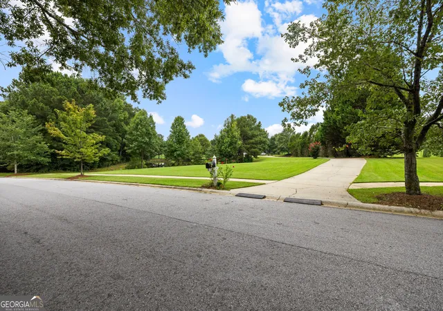 77th image of 10 Highland Park Dr, Sharpsburg, GA 30277 | MLS# 10819943