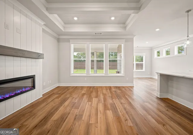 Photo 3 of Single family home for sale at 211 Cantrell View Ct, Cartersville, GA 30120 | MLS# 10807614 | Listing updated on 2026-08-19