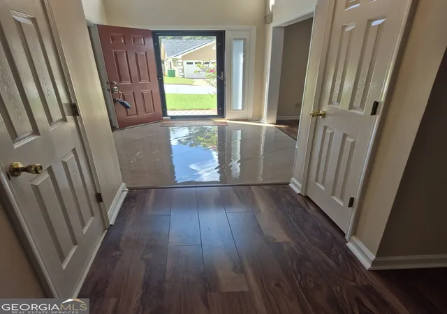 Photo 2 of Single family home for sale at 2100 Wedgewood Dr, Stone Mountain, GA 30088 | MLS# 10835670 | Listing updated on 2026-09-12