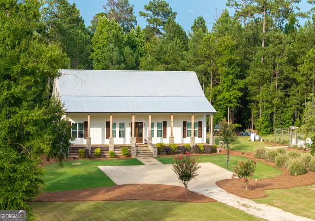 1st image of 325 Scuffleboro Road, Eatonton, GA 31024 | MLS# 10807971