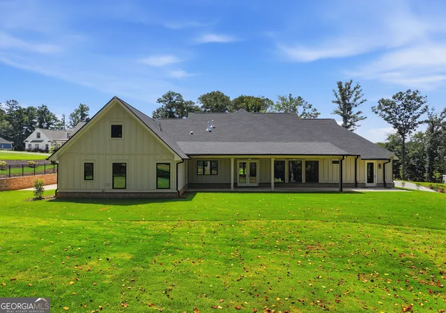 Photo 3 of Single family home for sale at 1254 Mulberry, Commerce, GA 30530 | MLS# 10715099 | Listing updated on 2026-09-25