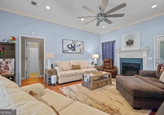 Photo 3 of Sale Pending at 46 Galloway Grv, Brunswick, GA 31523 | MLS# 10820119 | Listing updated on 2026-09-01