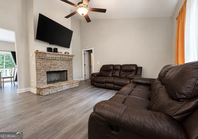 3rd image of 103 Woodside Ct, Temple, GA 30179 | MLS# 10819818