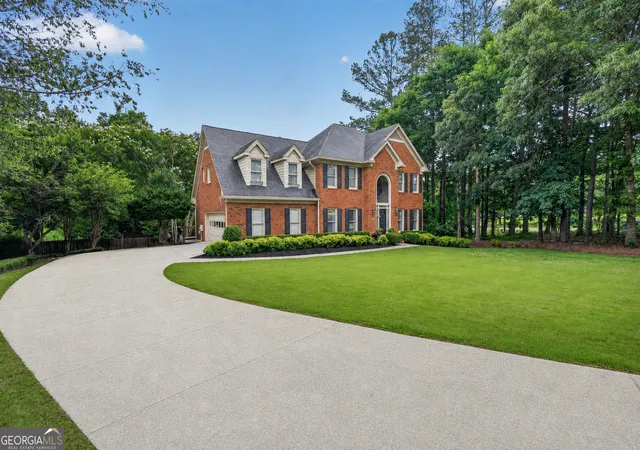 Photo 1 of Sale Pending at 1800 Brookstone Dr, Snellville, GA 30078 | MLS# 10790051 | Listing updated on 2026-10-07